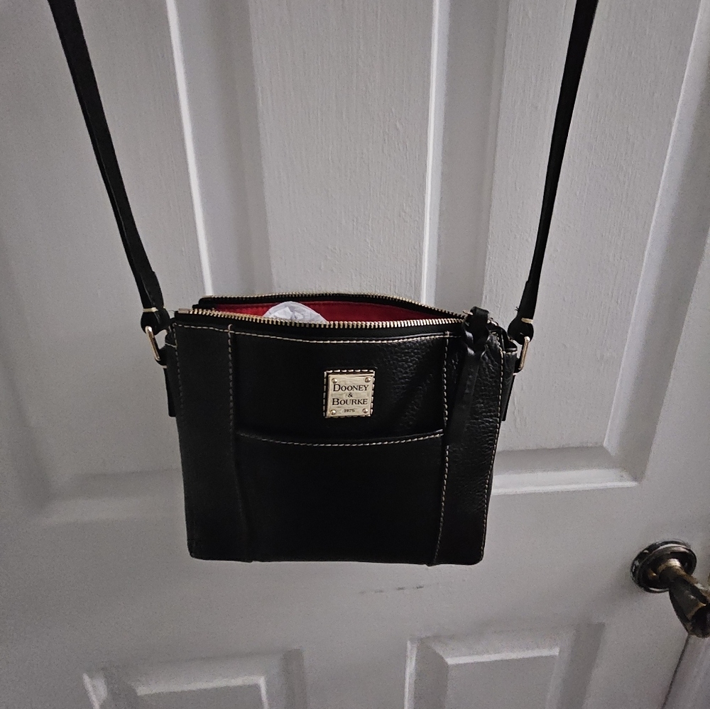 Dooney & Bourke